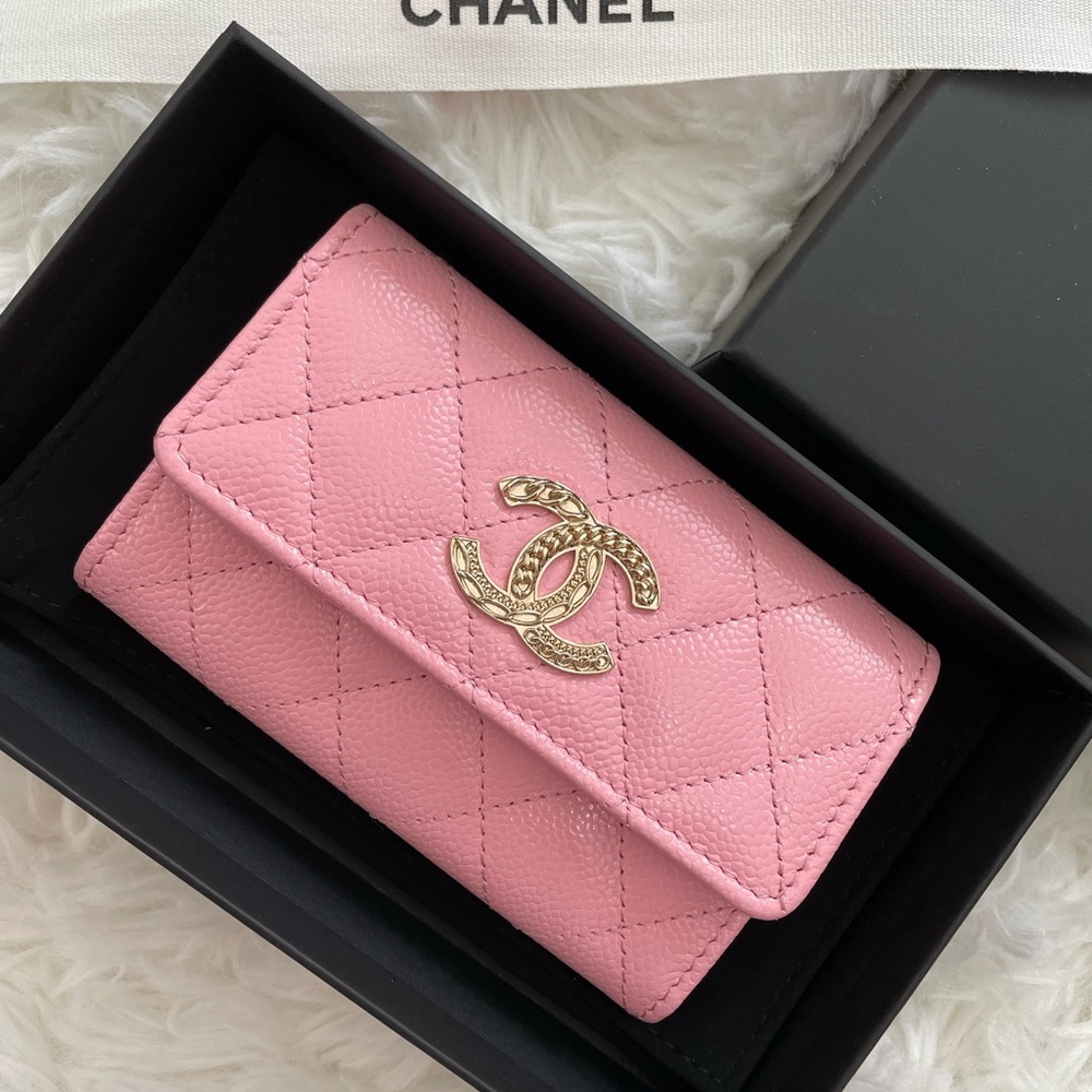 Chanel 22K Flap Card Holder in Rose Clair (light pink) caviar